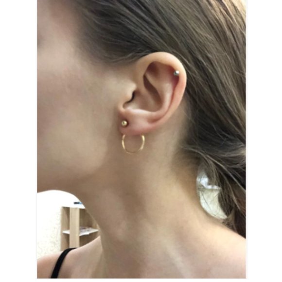 "Equinox" Minimalist Retro Circle Stud Earrings - Picture 5 of 6